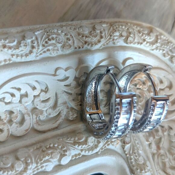 CZ BAGUETTE  Huggie Clip Earrings - Picture 7 of 10